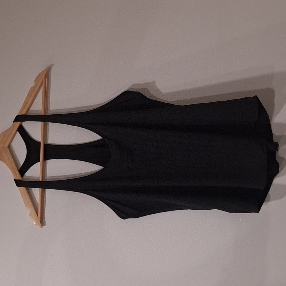 Lululemon  muscle tee